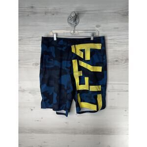 Reebok CrossFit Shorts Mens Large Blue Camo Board Shorts Drawstring Pocket